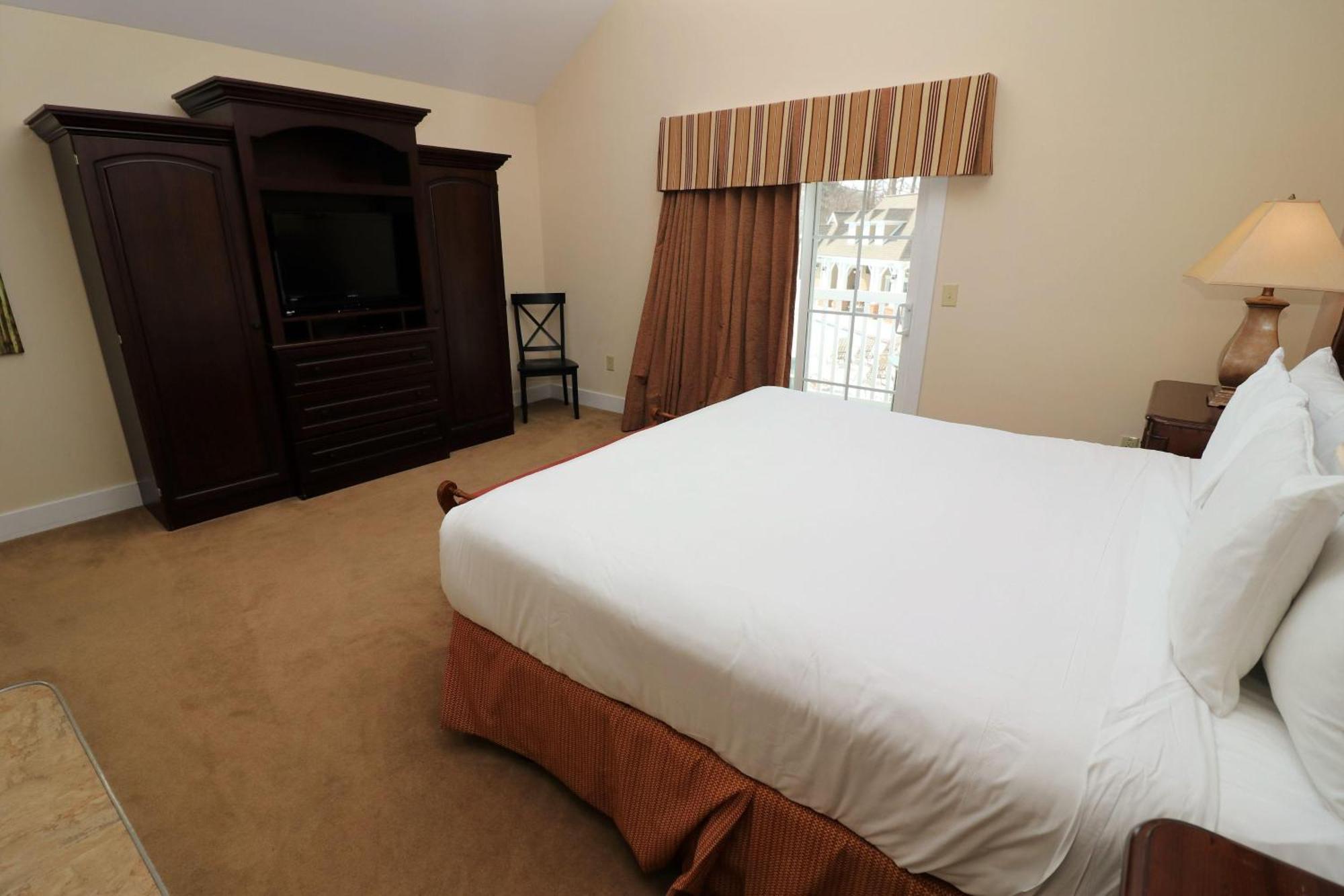 Kings Creek Plantation By Tripforth Williamsburg Room photo