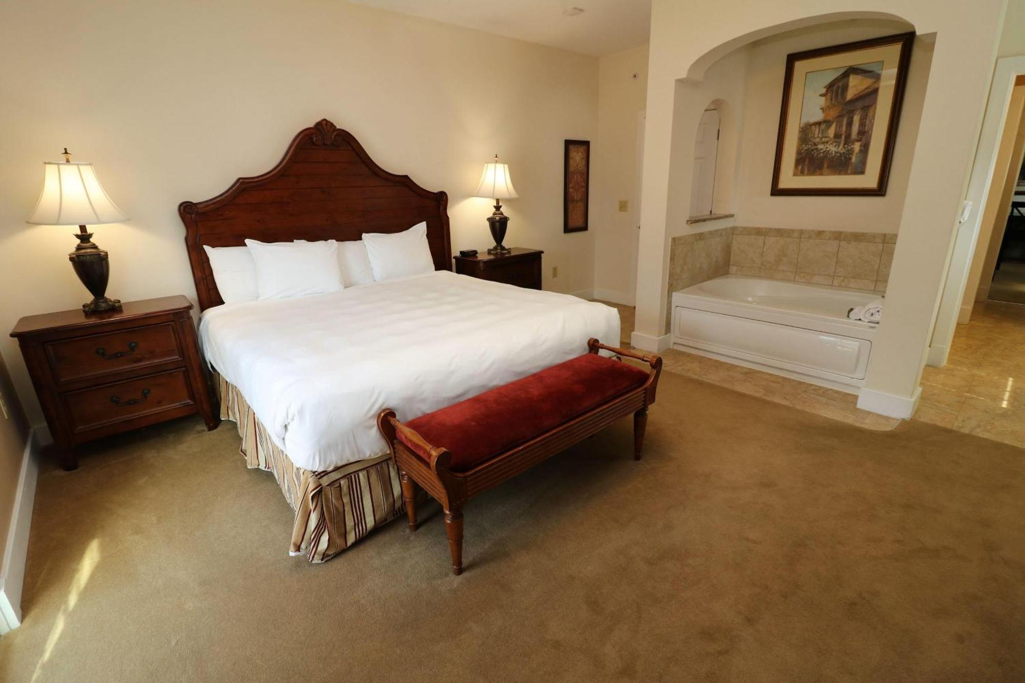 Kings Creek Plantation By Tripforth Williamsburg Room photo