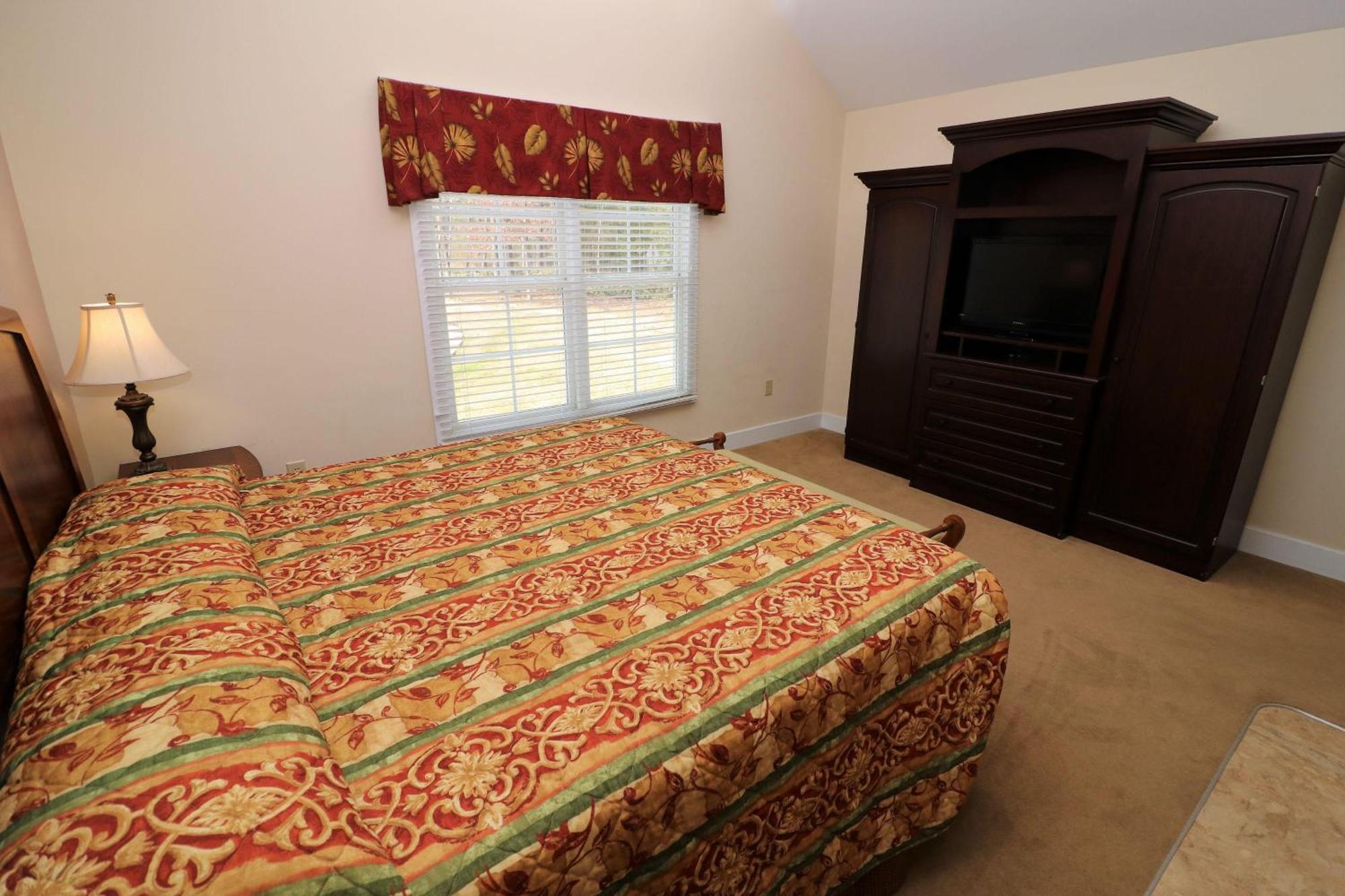 Kings Creek Plantation By Tripforth Williamsburg Room photo
